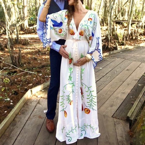 Fabulous flowing bird & heart embroidered white kimono maxi Maternity Dress - Picture 1 of 8